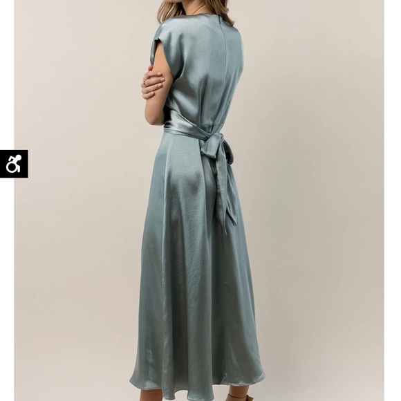BOHME ROSALIND MIDI DRESS IN BLUE - Picture 1 of 8